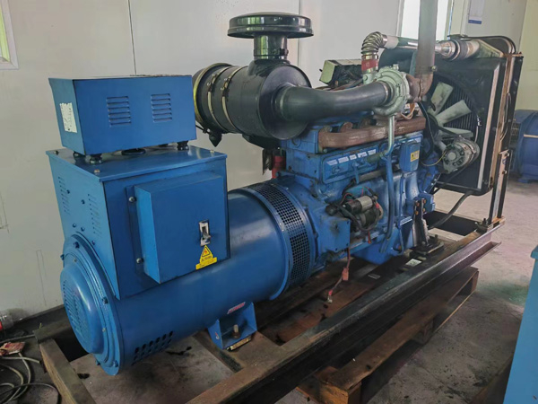 津市100kW柴油发电机组使用多级机油有哪些优缺点？